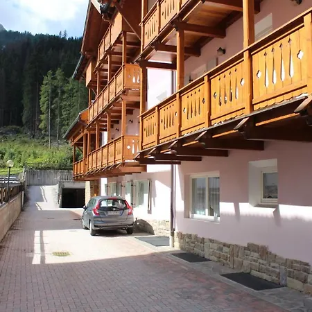 Cesa Pecedel Lejlighed Canazei